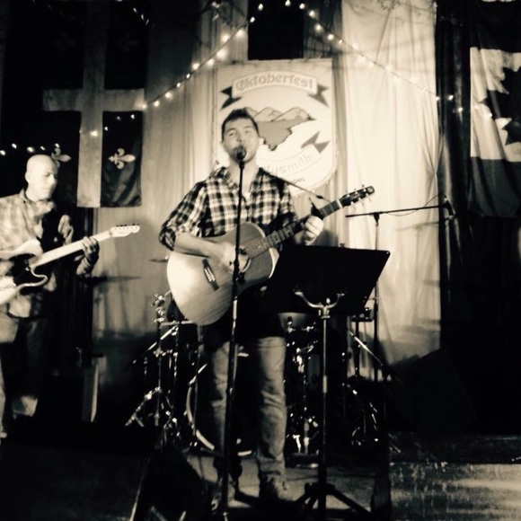 Meet your Posher, Reid - Picture 1 of 1